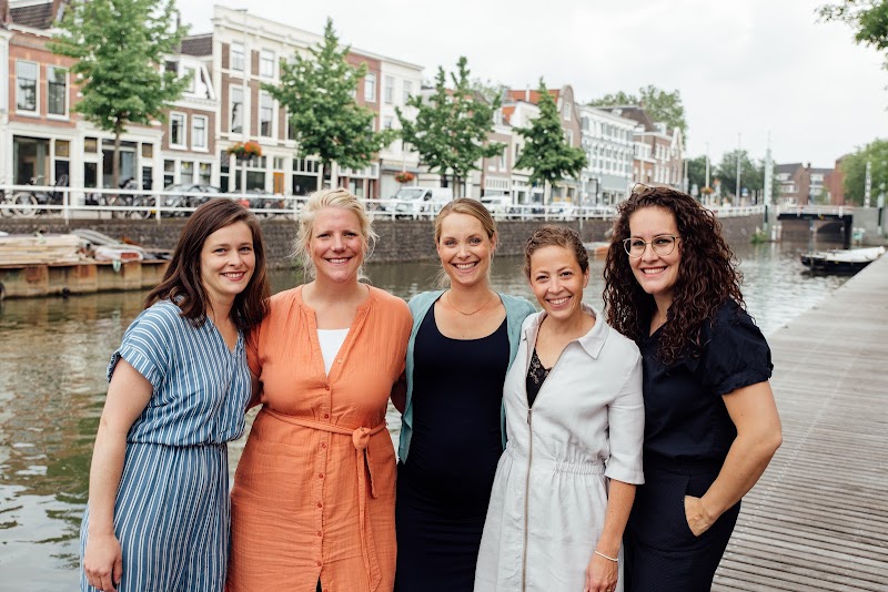 Verloskundigenpraktijk Westerkade — kraamzorgbureau in Utrecht