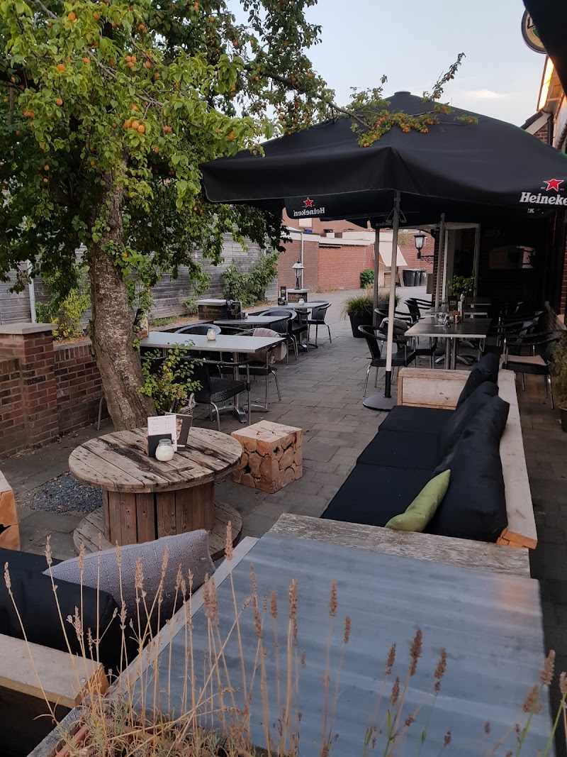 Bij Sib Bites & Grill - foto 1