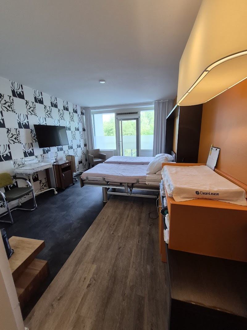 gro-up - Kraamzorgcentrum Noord — kraamzorgbureau in Rotterdam