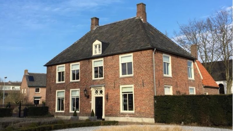 PUUR Verloskundig Centrum Veldhoven — kraamzorgbureau in Veldhoven